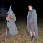 Gandalf s Aragornem p�i�li se speci�ln� nab�dkou...