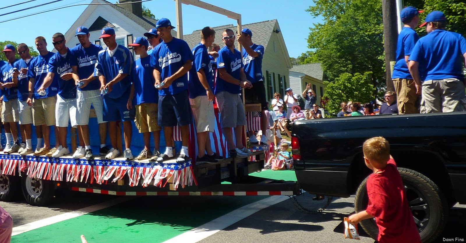 [chathamparade_0443.jpg]