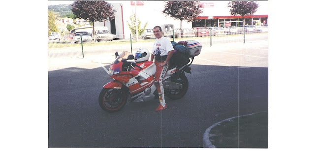 mono%20dainesse%20001.jpg