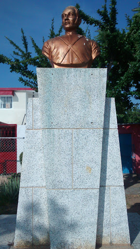 Busto Gral. Rafael Urdaneta