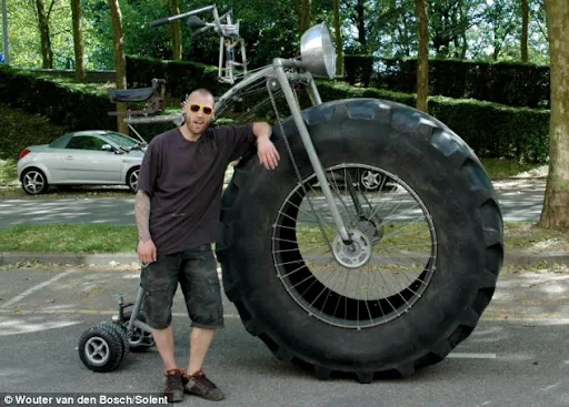 Monster Bike : Sepeda paling Brutal di Dunia| Foto & Video Monster Bike : Sepeda paling Brutal di Dunia| Foto & Video