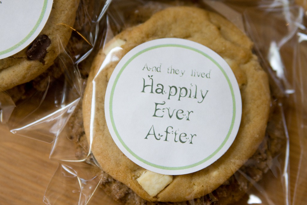 [2011_April_babyshower-100-043[6].jpg]