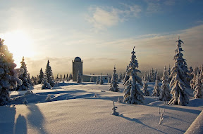 M&aring;nedens bilde, februar 2011. Orginalbilde av Amund Rasten. Solobservatoriet 210106. Lenke til orginalbildet: http://www.expono.com/garin/photos/808549