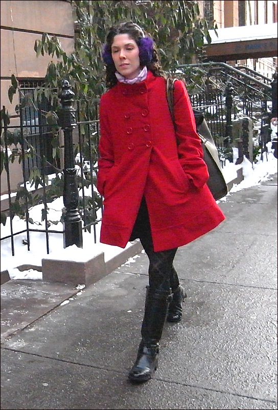 [w red coat blk boots earmuffs[2].jpg]