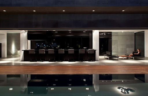 An open but enclosed home