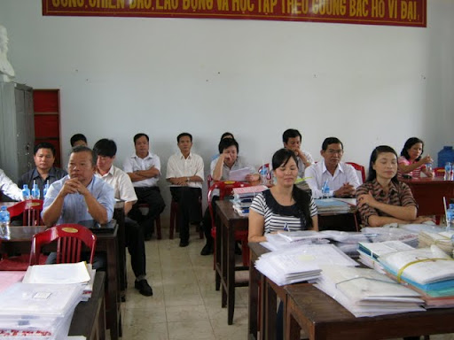 Kiểm tra và công nhận trường THPT Trị An đạt chuẩn Quốc gia giai đoạn 2010-2020 powered by designpro.vn5.jpg