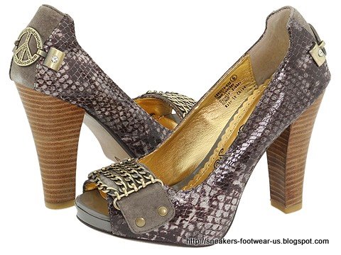 Suede footwear:LOGO155890