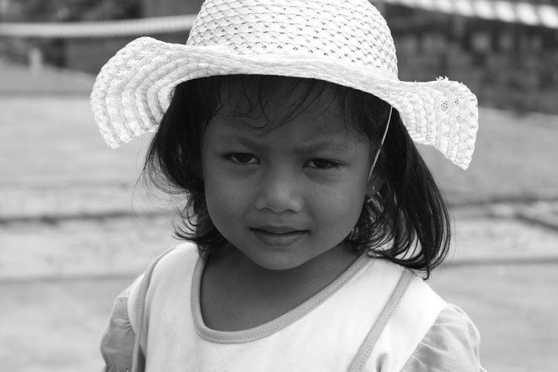 Girl at Borobudur_Jogjakarta_Indonesia