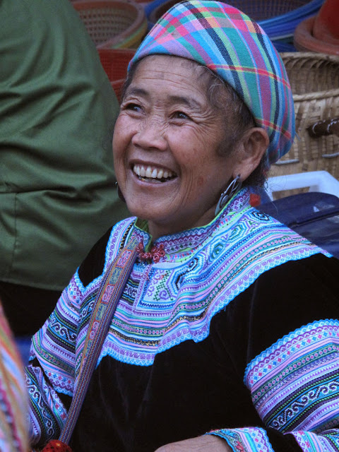 Bac Ha Market_H'Mong Flower Tribe_Lao Cai_Vietnam_H'Mong Woman