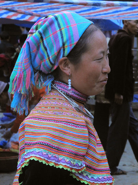 Bac Ha Market_H'Mong Flower Tribe_Lao Cai_Vietnam_H'Mong Woman