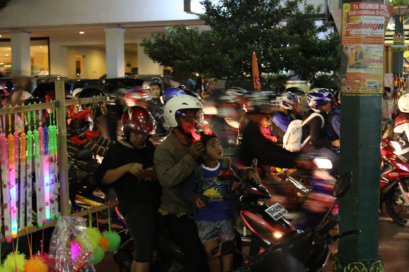 Devil horns_Traffic_Jl Marlioboro_New Years Eve_Jogjakarta_Indonesia