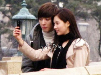 Jung Yong Hwa และ Seo Hyun ไปเดทกันครั้งแรกที่สวนสนุก