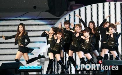ภาพการแสดงในงาน Dream Concert 2010