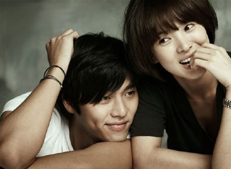 Song Hye Gyo และ Hyun Bin กำลังเดทกันอยู่