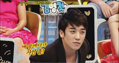 Seungri และ Taeyang แก้ผ้าแจกลายเซ็นต์ในห้องซาวน่า