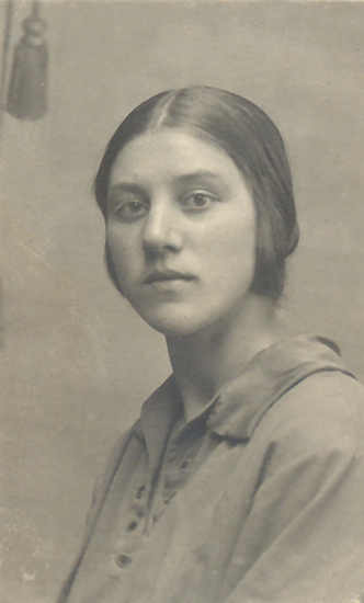 Девушки прошлого века