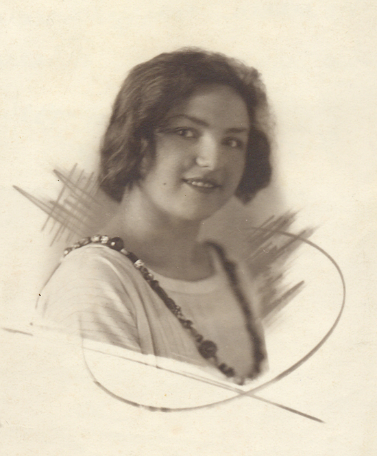 Девушки прошлого века