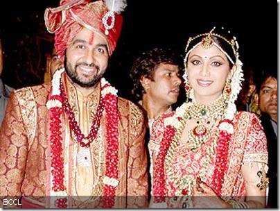 Shilpa-Shetty-and-Raj-Kundra-wedding-photos