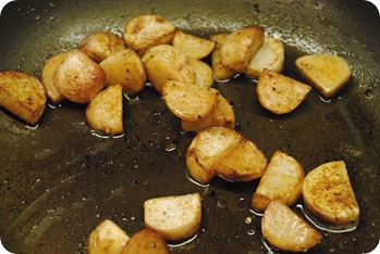 pan-roasted turnips with  paprika recipe