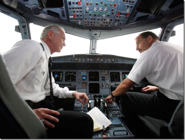 size_590_piloto-aviao-2 size_590_piloto-aviao-2