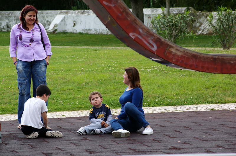 Pessoas no Jardim da Algoceia