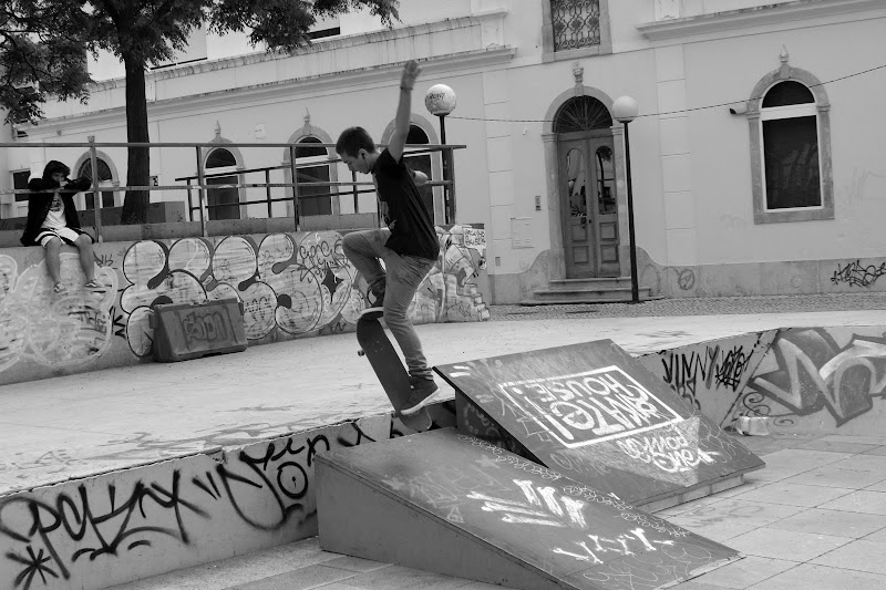 Skates