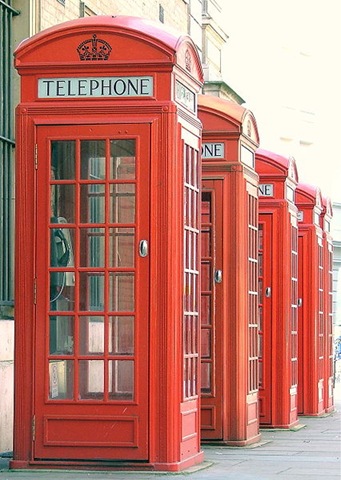 [Red telephone boxes Covent Garden[4].jpg]