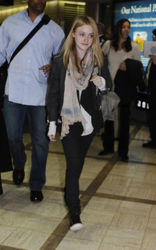 Dakota fanning waves and smiles for the camera at LAX airport, California.<P>Pictured: Dakota fanning<B>Ref: SPL152839  250110  </B><BR/>Picture by: Benassi / Splash News<BR/></P><P><B>Splash News and Pictures</B><BR/>Los Angeles:	310-821-2666<BR/>New York:	212-619-2666<BR/>London:	870-934-2666<BR/>photodesk@splashnews.com<BR/></P>” width=”320″ height=”512″ class=”pie-img”/></p>
</div>
</div>

<!-- Facebook Like Button v1.9.6 BEGIN [http://blog.bottomlessinc.com] -->
<iframe src=
