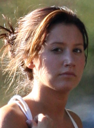 ashley-tisdale-new-tattoo (4).jpg