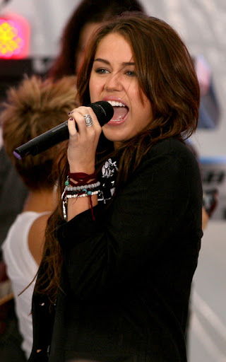 Miley Cyrus performing live on the 'Today Show's Summer Concert Series' at Rockefeller Plaza New York City, USA - 28.08.09 Mandatory Credit: PNP/WENN.com