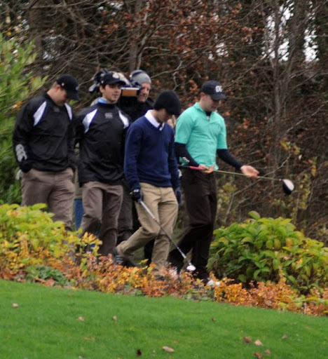 jonas-brothers-dublin-golfing-5.jpg