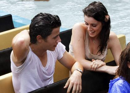 nick-lucie-thorpe-park.jpg