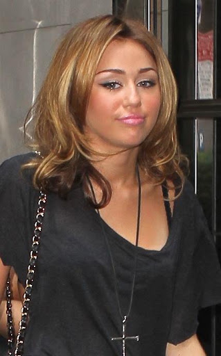 mileyfatface (92)_0.jpg