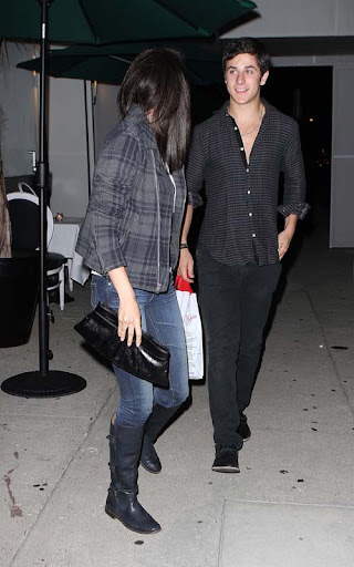 selena-david-082710-17.JPG