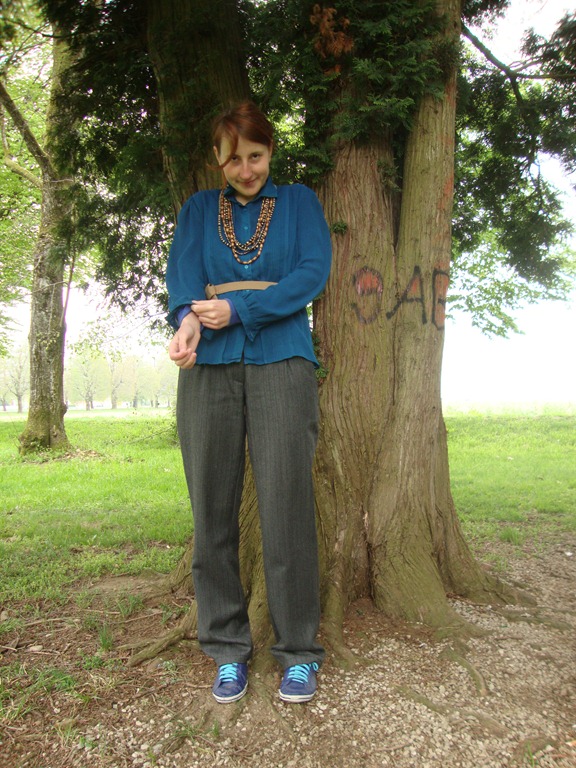 [vintage blue blouse and belt; Oviesse pants; Graceland shoes (1)[3].jpg]