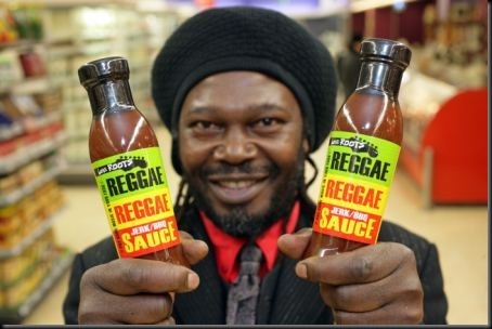 [levi_roots_reggae_reggae_sauce_thumb[1][4].jpg]