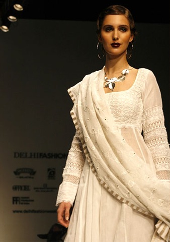[Indian ethnic wear 1[2].jpg]