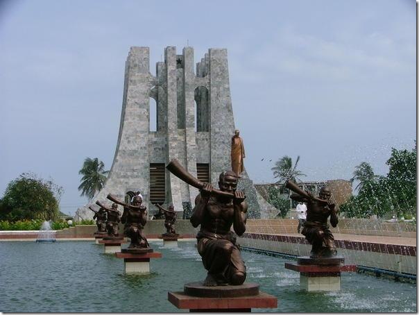 547726-Kwame-Nkrumah-Monument-in-Accra-2