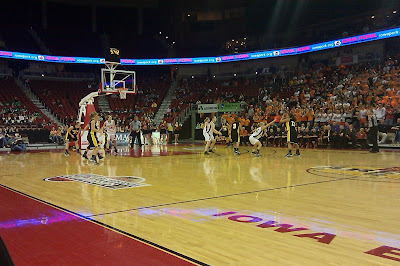 Knoxville vs. Waukon at the State Tournament