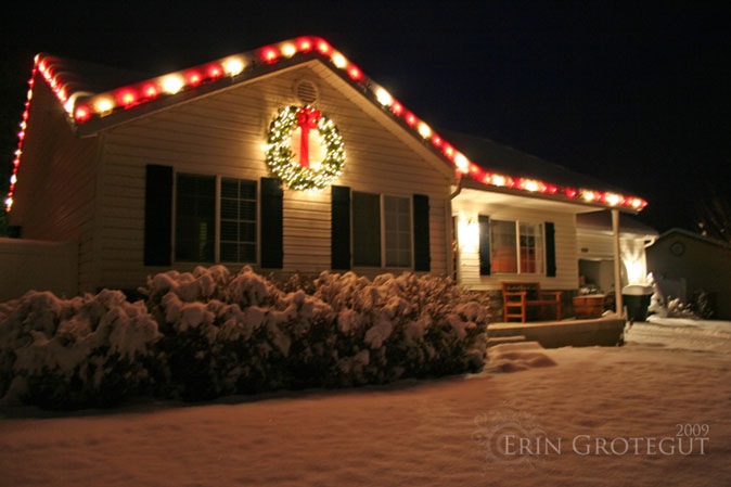 [HouseLightsSnow09[6].jpg]