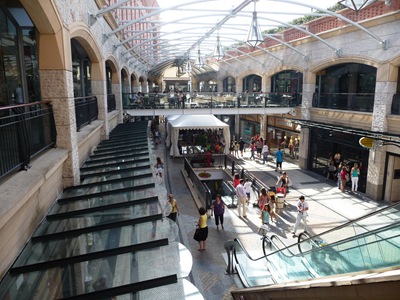 [interior do centro comercial forum[11].jpg]