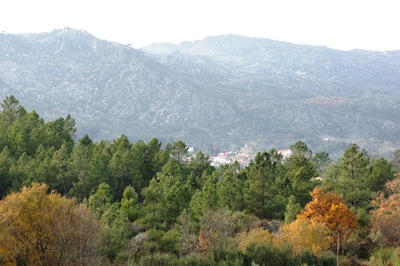 [Alpedrinha - aldeia 4[4].jpg]