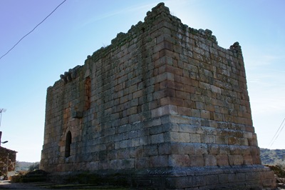 [Idanha a Velha - castelo dos Templários - Torre de Menagem[4].jpg]