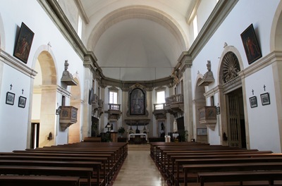 [Ourem - Castelo - interior da igreja matriz 1[4].jpg]
