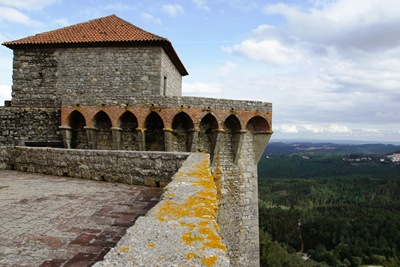 [Ourém - Castelo 19[4].jpg]