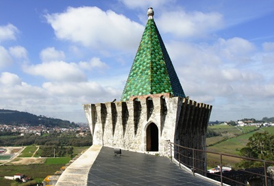 [Porto de Mós - Castelo - torre 1[4].jpg]
