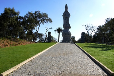 [Buddha Eden - buddha  de 10 metros 2[6].jpg]