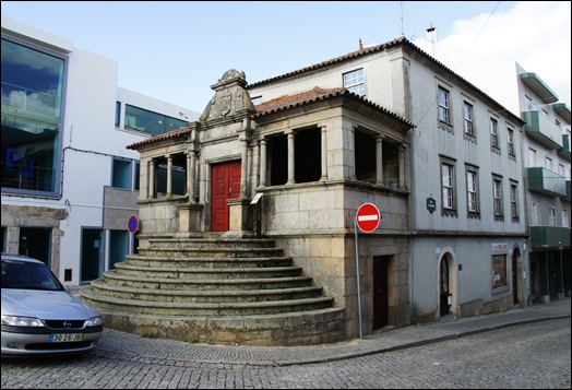 Sabugal - Glória Ishizaka - Casa dos Britos