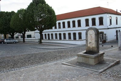 [SabugalGlriaIshizakachafarizatrsdaes[1].jpg]