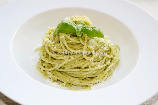 [Pasta mit Pesto a (31)[2].jpg]